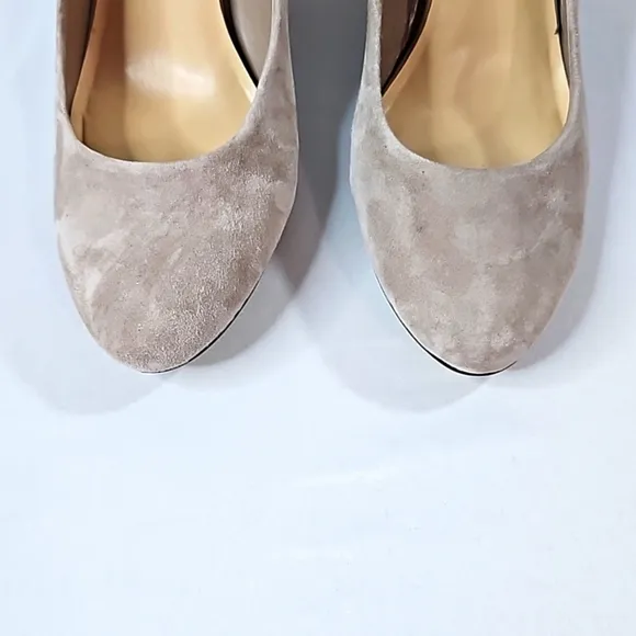 Bella-Vita Gray Suede Pumps Size 9.5