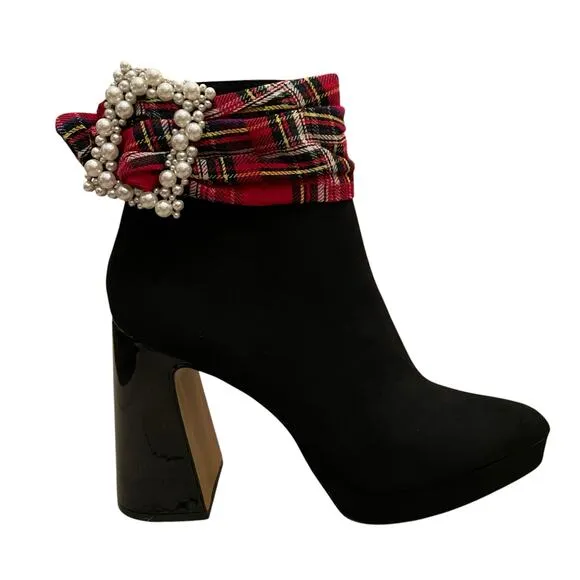 BETSEY JOHNSON Idris Dress Heel Ankle Booties Black Red Multi Plaid Sz 8.5M New