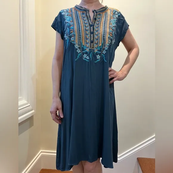 BIYA Johnny Was floral embroidered midi dress baggy Boho chic feminine hippie M