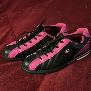 Black and Pink Athletic bowling  Shoes