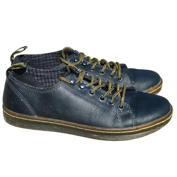 Black Dr. martens Sneakers sz 6