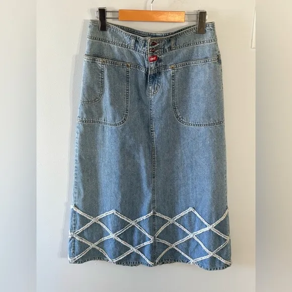 BNY Bunny Jean Size 28 Denim Midi Skirt Y2K Western Deep Front Pockets Back Slit