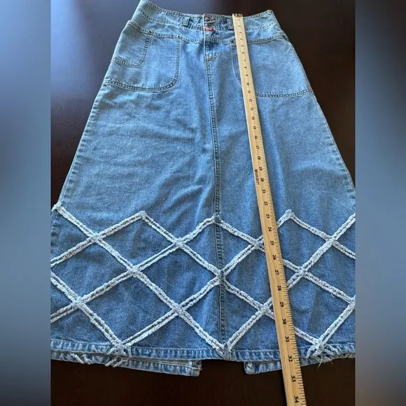 BNY Bunny Jean Size 28 Denim Midi Skirt Y2K Western Deep Front Pockets Back Slit