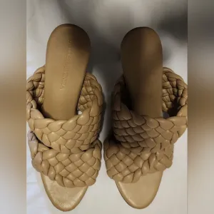 Bottega Veneta leather sandals