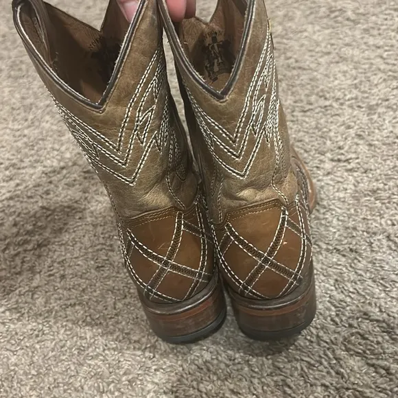 Boys dress western boots