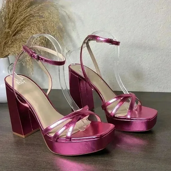 BP Tavey Ankle Strap Heels Sandals Metallic Pink Size 11M