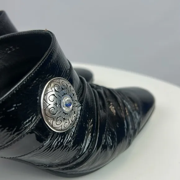 Brighton Women’s Black Leather Rubens Heeled Boots Size 9.5