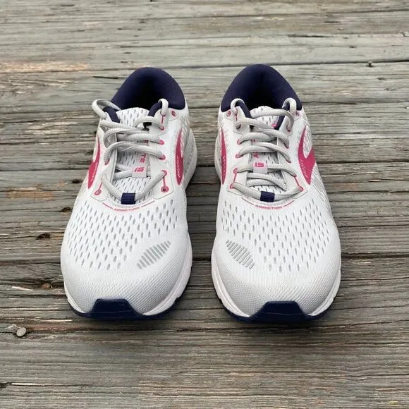 BROOKS ADDICTION GTS 15 Women’s Running Shoes - SIZE 9.5D
