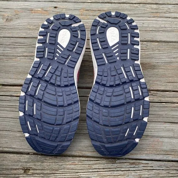 BROOKS ADDICTION GTS 15 Women’s Running Shoes - SIZE 9.5D
