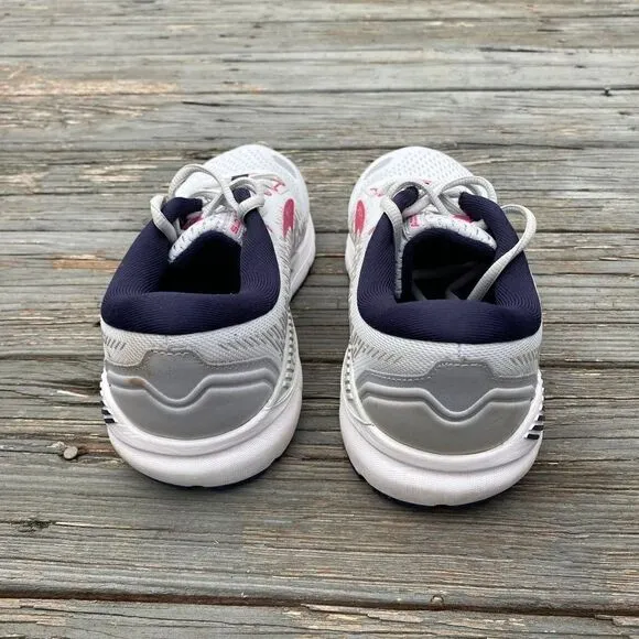 BROOKS ADDICTION GTS 15 Women’s Running Shoes - SIZE 9.5D