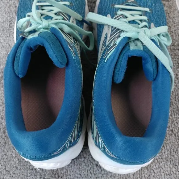 Brooks Adrenaline GTS 19 Womens Size 10 Running Shoes Turquoise Blue Trainers