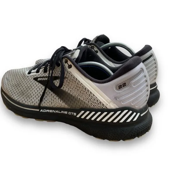 Brooks Adrenaline GTS 22 Mens Size 12 Gray Black Athletic Shoes‎ 1103661D135