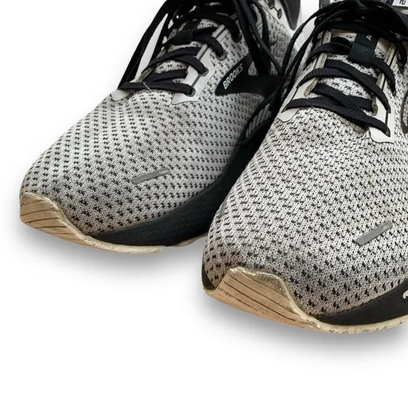 Brooks Adrenaline GTS 22 Mens Size 12 Gray Black Athletic Shoes‎ 1103661D135