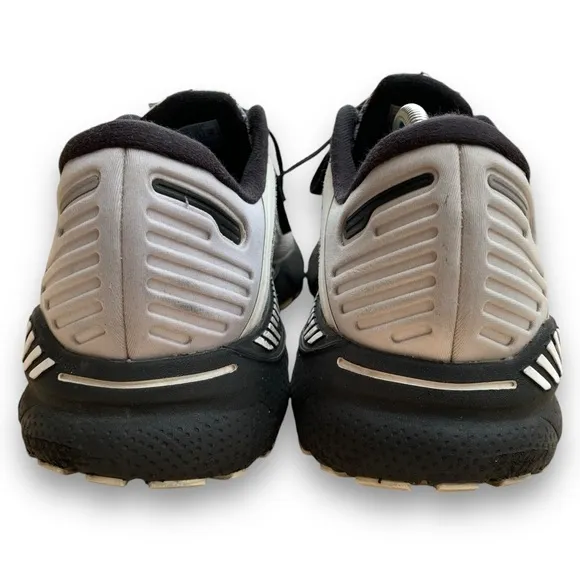 Brooks Adrenaline GTS 22 Mens Size 12 Gray Black Athletic Shoes‎ 1103661D135