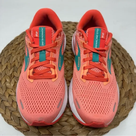 BROOKS Adrenaline GTS 22 Running Shoes Coral Latigo Bay White Size 8 Women's
