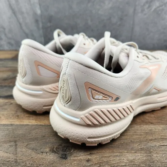 Brooks Adrenaline GTS 23 Sz 8.5 Womens Crystal Grey White Beige Running Shoes