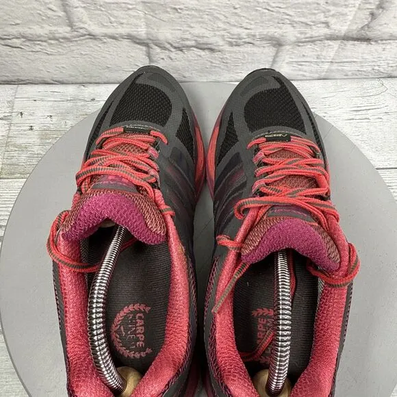 Brooks Cascadia 11 Purple-Pink-Gray Running Shoes Sneakers/ Women's 9.5B