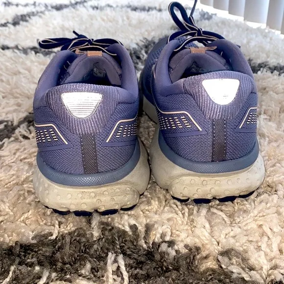 Brooks Ghost 12 Running Shoes