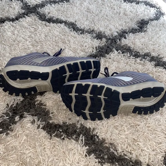 Brooks Ghost 12 Running Shoes