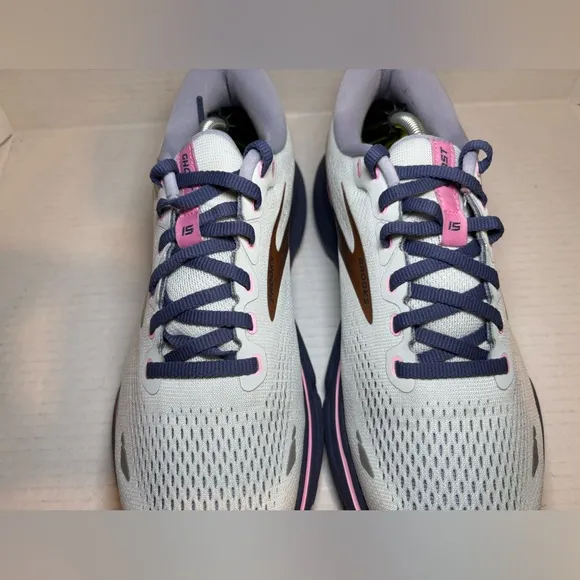 Brooks Ghost 15 Comfy Running Shoes / 9 Wide Blue Pink