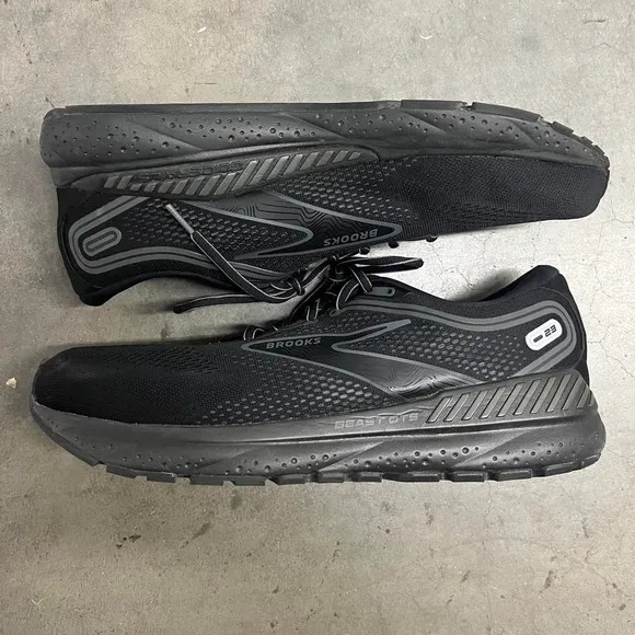 Brooks gts 23 running shoes
