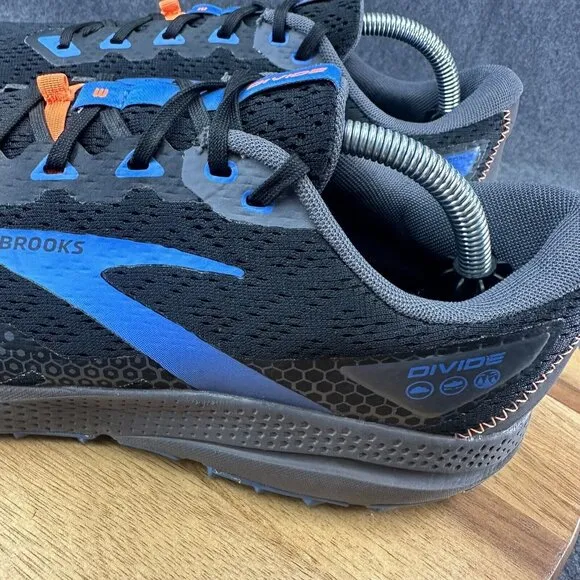 Brooks Mens Divide 3 1103811D017 Black Blue Running Shoes Sneakers Size 11