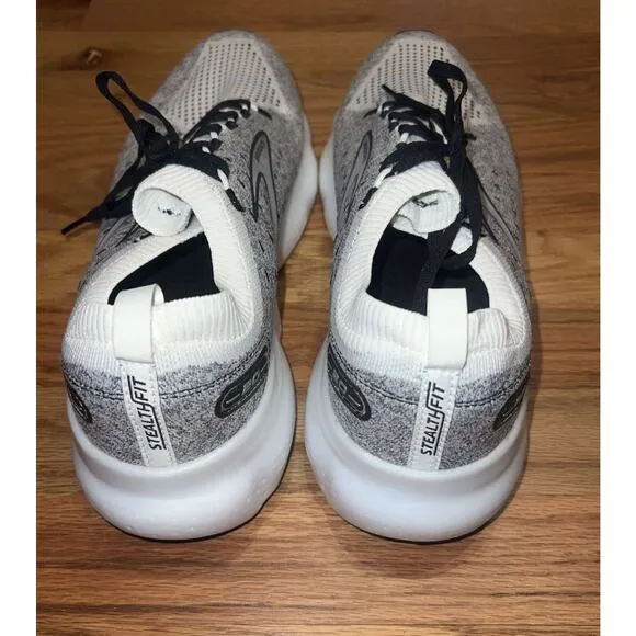 Brooks Men's Glycerin Stealthfit 20 Shoes 110384 1D 135 White/Gray Sz 11.5 NEW