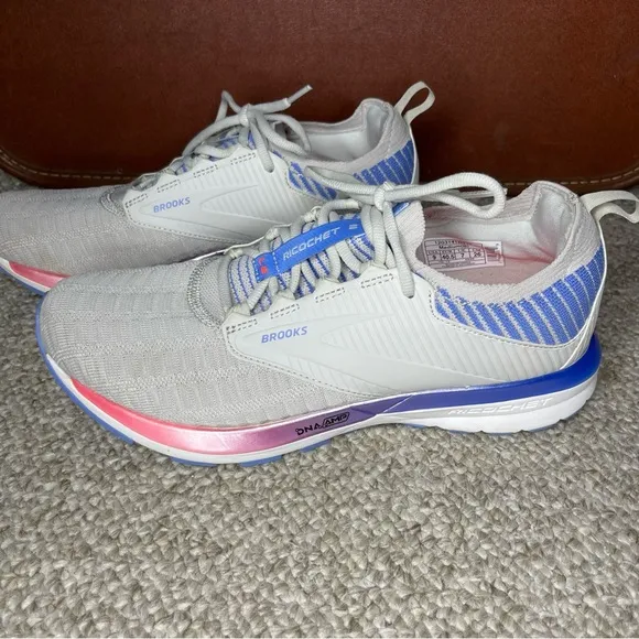 Brooks Ricochet 2 running shoes