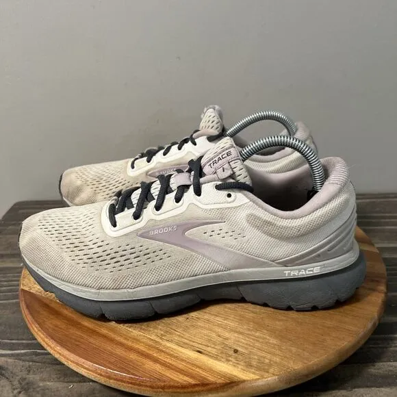 Brooks Shoes Womens Size 10 Trace 1 Running Athletic Sneakers Purple White