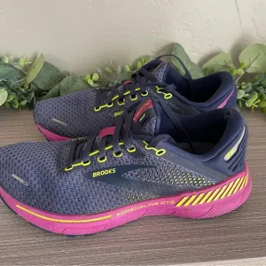 Brooks Women's Adrenaline GTS Running Shoes - Gray and Pink