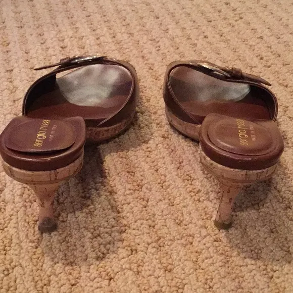 Brown with gold buckle open toe sandals 4” heels