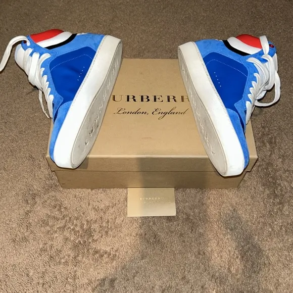 Burberry Sneakers - New like condition