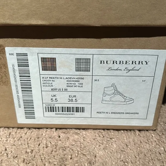 Burberry Sneakers - New like condition