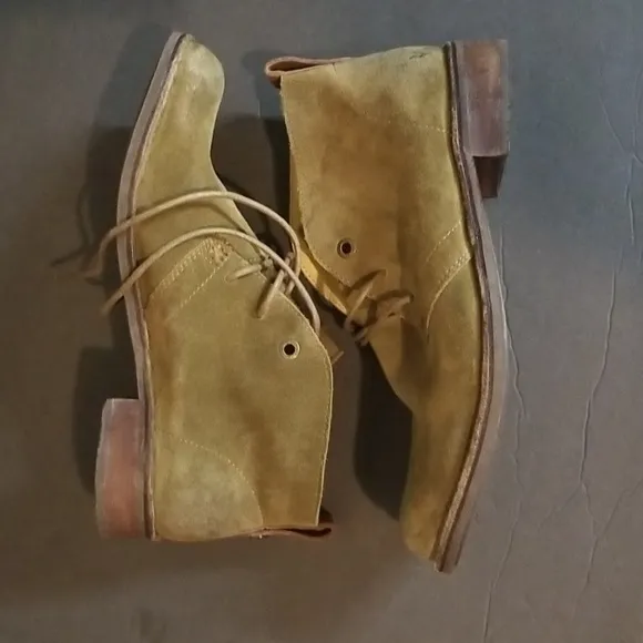 Bussola Sevilla Dessert Boot NWOT