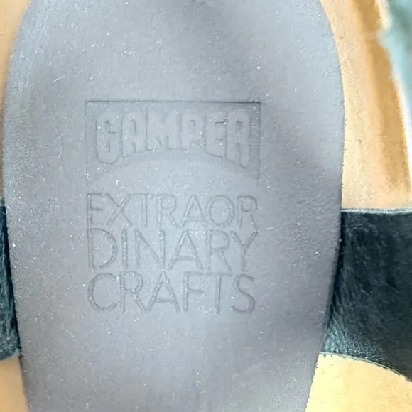 CAMPER Extraordinary Crafts Olivia T-Strap Heels Leather Sandals Lagenlook