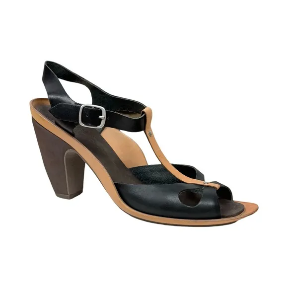 CAMPER Extraordinary Crafts Olivia T-Strap Heels Leather Sandals Lagenlook