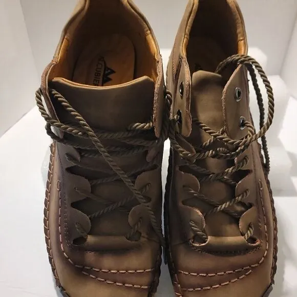 Casual Sneaker men Lightweight and Durable made from leather size 12 US ecu 46