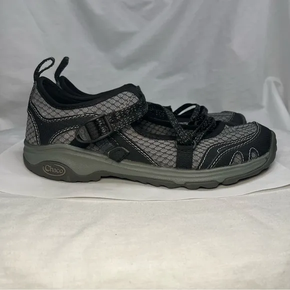 Chaco Outcross Evo Mary Jane Hiking Shoes Outdoor Strappy Gray Black Women 7