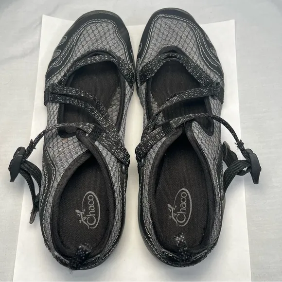 Chaco Outcross Evo Mary Jane Hiking Shoes Outdoor Strappy Gray Black Women 7
