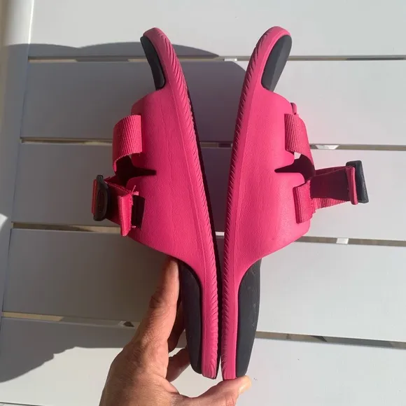 Chaco pink slip on summer shoes size 10