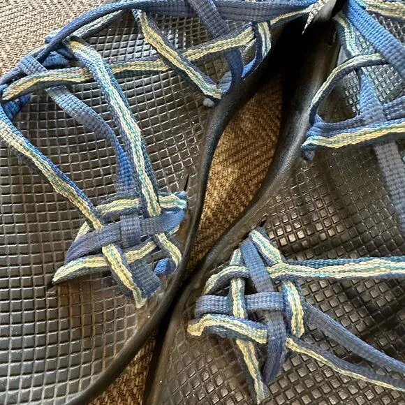 Chaco | Size 8 ZX3 Yampa Toe Loop Sport Water Sandal Sand Dune Blue Womens