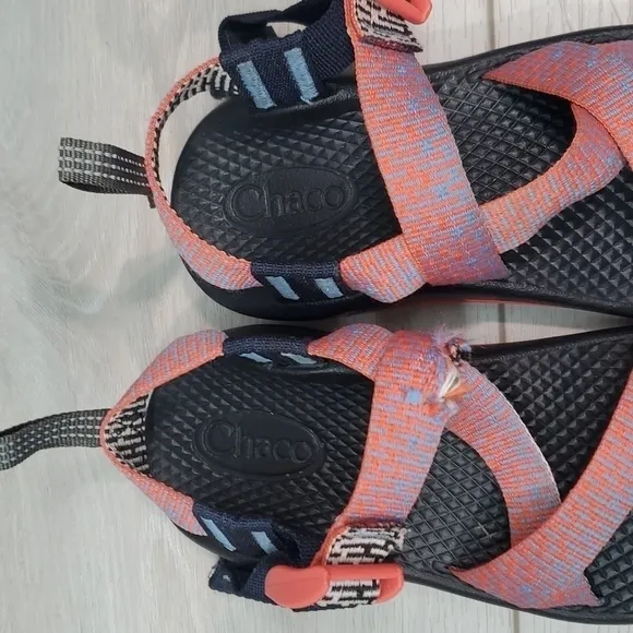 Chaco Z/1 Kids Bigs Girl Penny Coral Outdoor Sandals shoes sz 12
