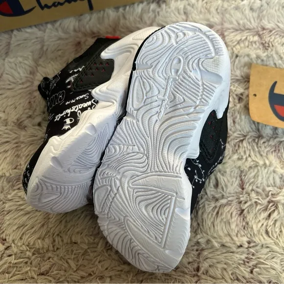 Champion Hyper Apex Doodle Small Boy Sneakers Size 7