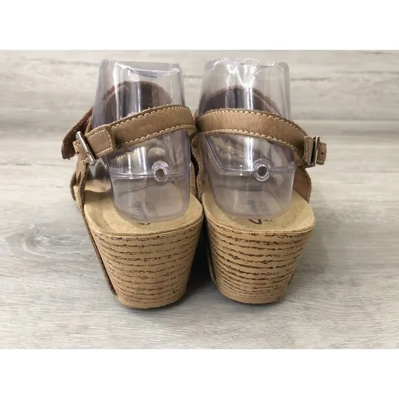 Clarks Alto Disco Womens Sandals US 9 Brown Leather Wedge Heel Slingback