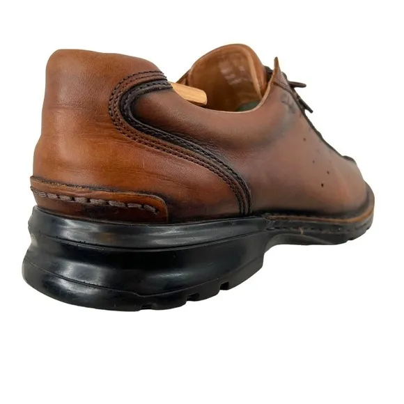 CLARKS Casual Oxford Lace Up Shoes in Brown Men's Size 10