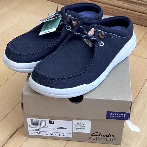 Clarks Driftlite Surf navy blue canvas slip on shoes, men’s size 10
