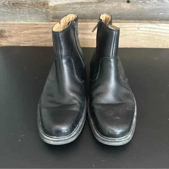Clarks Men’s Sz 11M Side Zip Black Leather Dress Preppy Ankle Boots Biker Moto