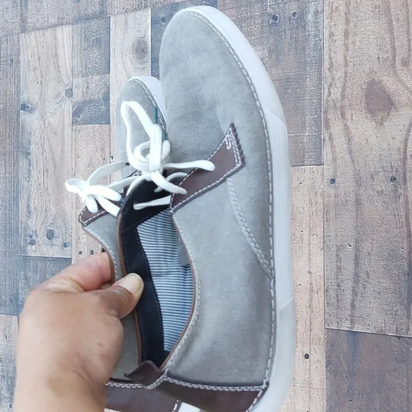 Clarks Neelix Vibe Ortholite  Comfort Oxford Taupe Gray men's sz 9.5