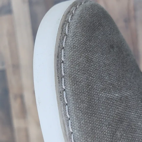 Clarks Neelix Vibe Ortholite  Comfort Oxford Taupe Gray men's sz 9.5