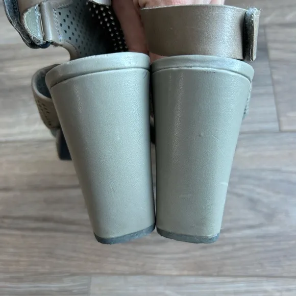 Clark’s Pastina Lima Heeled Sandals | 11